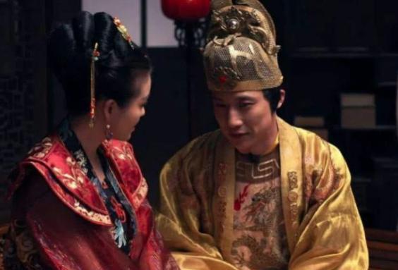 万历最爱的妃子郑氏：为皇后之位争夺半生，结局悲惨