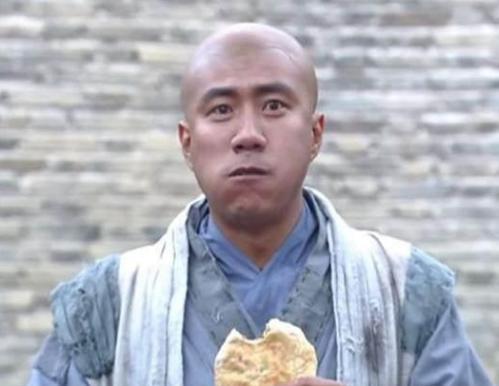 朱元璋早朝听到鸡鸣,写了一首诗被人嘲笑