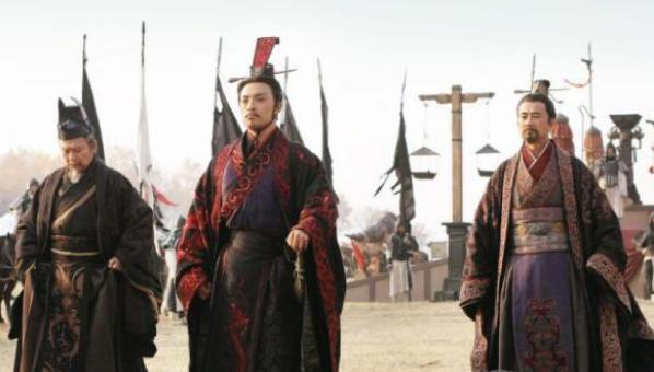 秦朝为何如此短暂,而百姓的生活却相对富裕?这其中的缘故是什么?