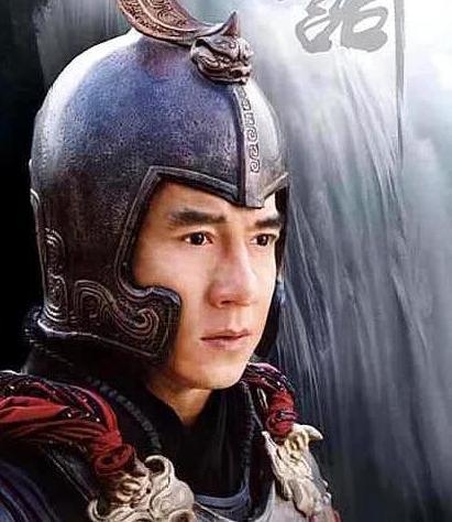 兵马俑为何一律不戴头盔?其中隐藏着秦军战斗力惊人的秘密!