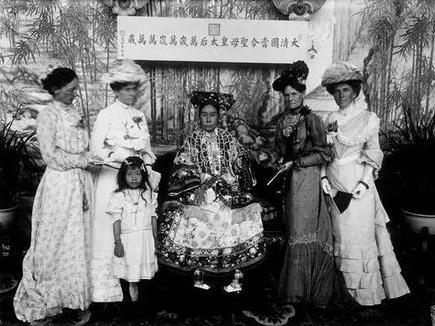 慈禧在后宫的生活是什么样的