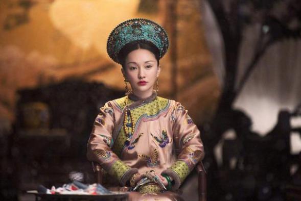 她是唯一让令妃忌惮的妃子，死后天子都亲自祭奠