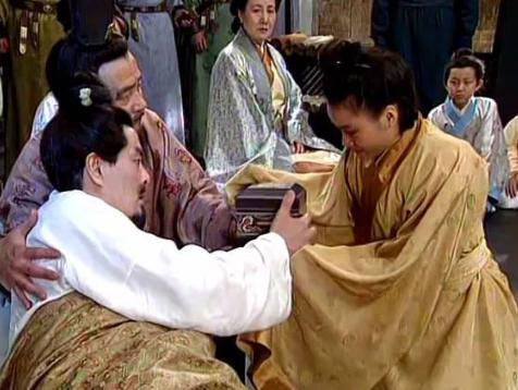 官渡之战:曹操获得胜利的背后有哪些偶然因素