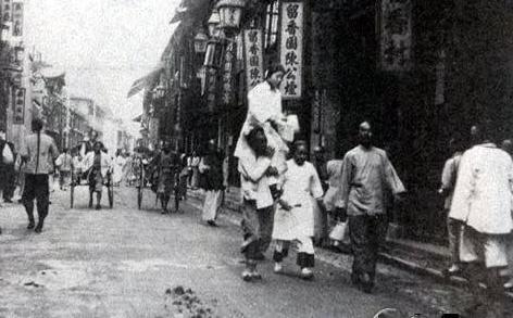 大清被西方列强狠揍后,英军翻译一席话值得深思