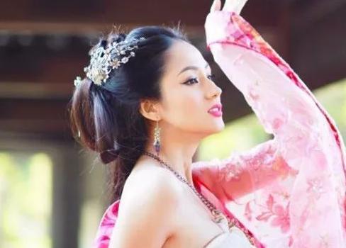 安乐公主：未婚先孕生活糜烂，为当女皇弑君杀父