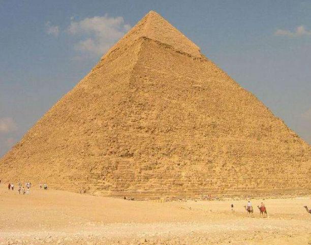 埃及金字塔的建造过程是什么样的 建造的过程使用了什么样方法