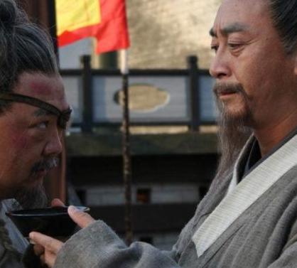 严嵩作为一个大贪官,大奸臣 但严嵩却十分的专情