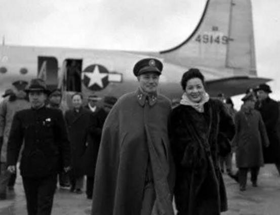 “四平之战”一场为争夺铁路线上的重要城市而进行的血战