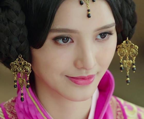 李元昊没藏皇后的侄女 西夏毅宗李谅祚的第一任皇后没藏皇后简介