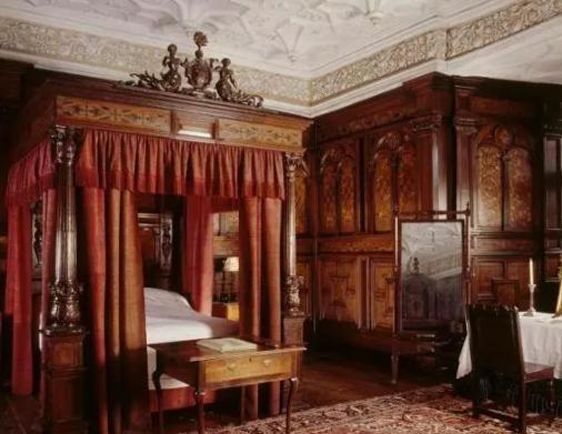 马未都：老跟外国人开玩笑，中国人待你最高礼仪，就是拉你上床