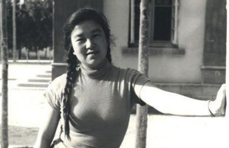 才华横溢的艾青,一辈子三次娶妻