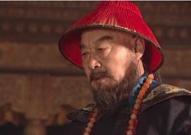 康熙智擒鳌拜，鳌拜脱下衣服居然救了自己一命