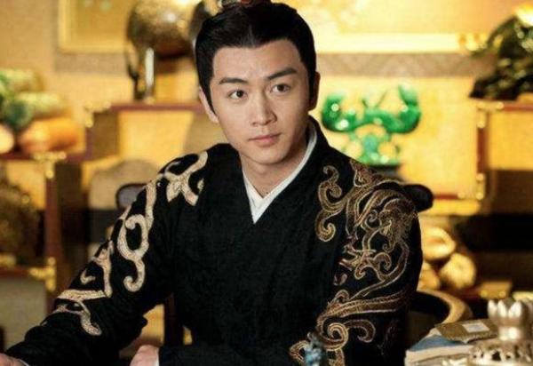 皇帝问刘秀为何能光复大汉