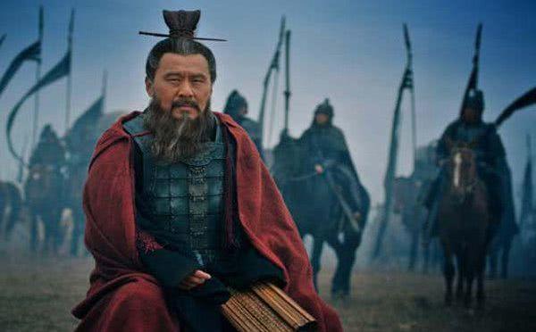 长坂坡之战中拦住曹操的不是赵云,也不是张飞?