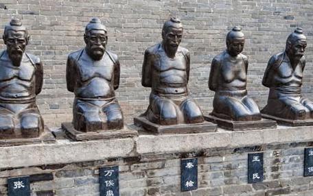 岳飞目前一共有五个跪像 除了秦桧夫妇外还有三个人是谁