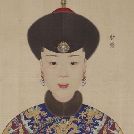 忻贵妃离世后，乾隆亲自祭奠5天未上朝