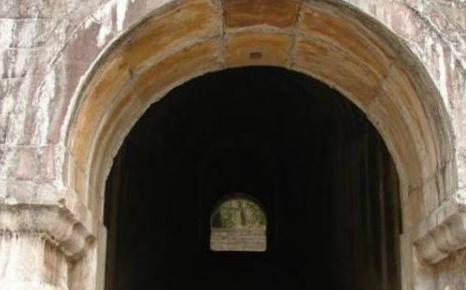 朱元璋的陵墓历经600年之久 为何无人敢动呢