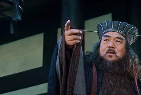 董卓到底是一个什么样的人 当初的他也有大侠的风范