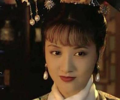 康熙死后，为何雍正就当众羞辱父皇爱妃