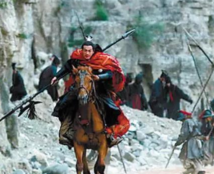 三国时期名将的武器真的很重吗 换作现在又有多重