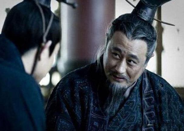 李斯这么聪明,为何对英明的扶苏不帮,而去扶持昏庸的胡亥上位?