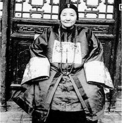 历史上的一品诰命夫人到底是什么样的 她们有俸禄和实权吗