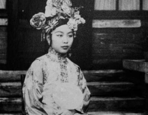 揭秘:杜月笙娶姚玉兰背后的荒唐事