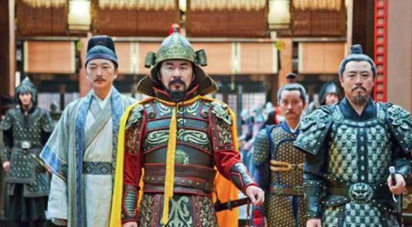 朱元璋给功臣讲了两个故事，功臣为何立即回京师请罪