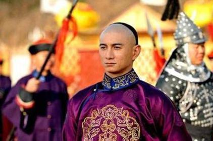 康熙被誉为千古一帝 他晚年的生活是什么样的