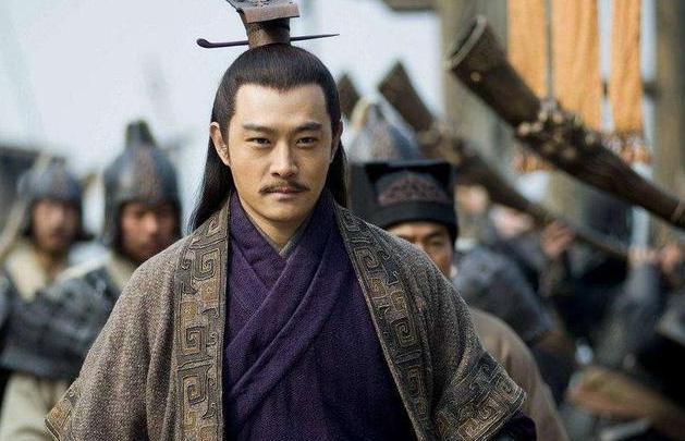 程昱早就识破火烧赤壁的阴谋,为何曹操还是大败