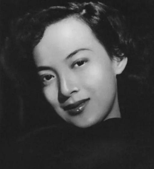 一代传奇女神王丹凤芳华离世 但她史诗般的演员生涯却不曾落幕