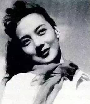 一代传奇女神王丹凤芳华离世 但她史诗般的演员生涯却不曾落幕