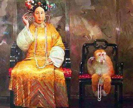 外国人给慈禧拍了一张照片 为何看完之后会大发雷霆呢