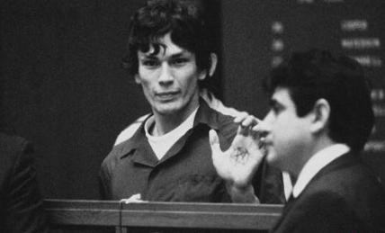 美国连环杀手理查德·拉米雷斯 甚至在入狱以后还受到很多女性的追捧