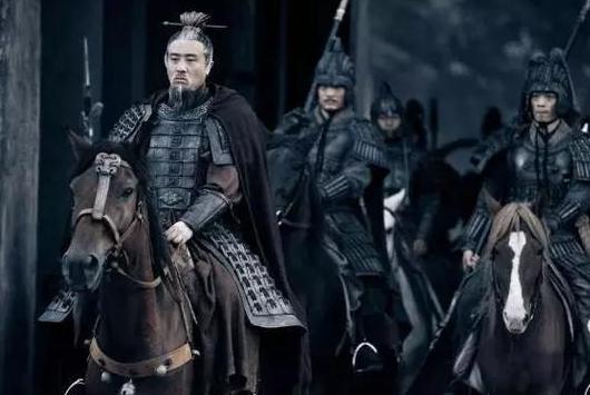 夷陵之战刘备侥幸脱险,原来是一群“快递小哥”的拼死保护?