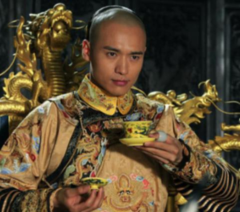 顺治不是独宠董鄂妃吗