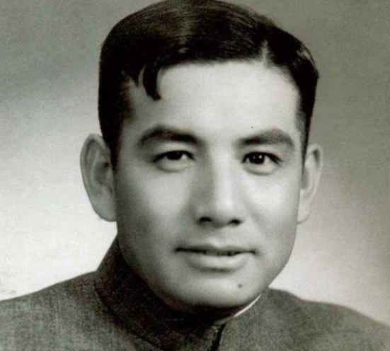 他被称为瘸腿将军，张灵甫的腿到底经历了什么