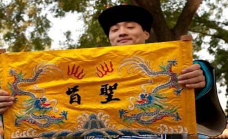 古代圣旨都是谁写的 除了皇帝之外还有谁更写