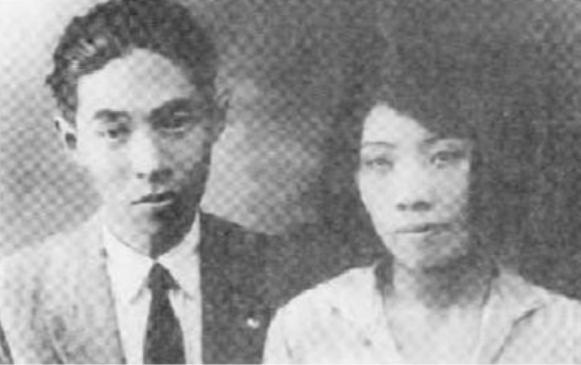 秦德君简介:长期从事革命活动