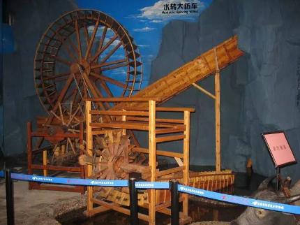 英国工业革命竟然和中国元朝的水转大纺车有关