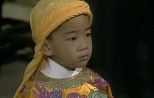 唯一被凌迟的皇帝，行刑时只有16岁，四肢被绑牛车割上千刀