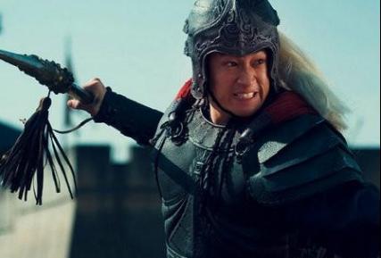 真正害死吕布的人不是刘备而是另有其人 这个人到底是是谁