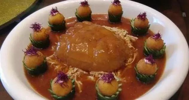 皇帝想吃一道菜,道出菜名后,太子二话不说,就将皇帝杀了?