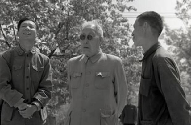 杨钟健:中国恐龙研究界的泰斗