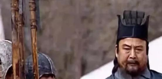 曹魏尚书卫觊之子，轻松干掉邓艾、钟会及姜维，却被一丑女玩死