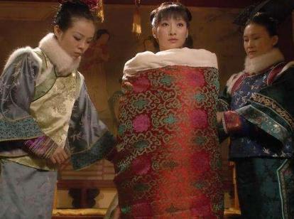 清朝妃子的日常生活是什么样 除了特殊情况每日都得向皇后请安