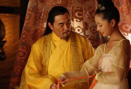 清朝妃子的日常生活是什么样 除了特殊情况每日都得向皇后请安