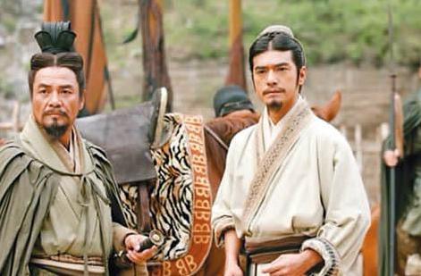 懂得示弱是生存下去的高级谋略！刘备的隐忍成长奋斗史！