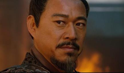 懂得示弱是生存下去的高级谋略！刘备的隐忍成长奋斗史！