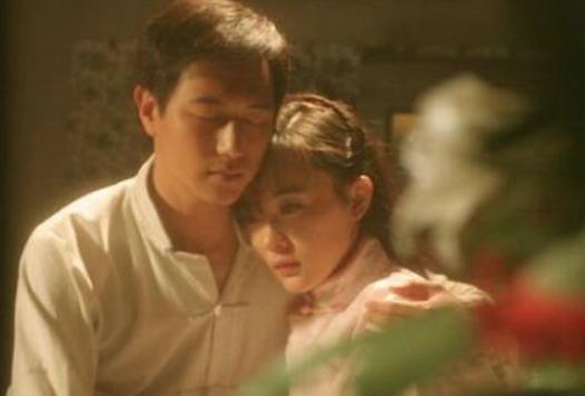 他收养孤女,长大后纳为小妾,最后却下令枪杀